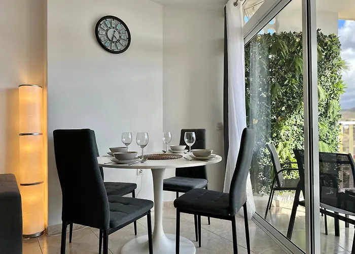 Torres De Yomely - M6g アパート