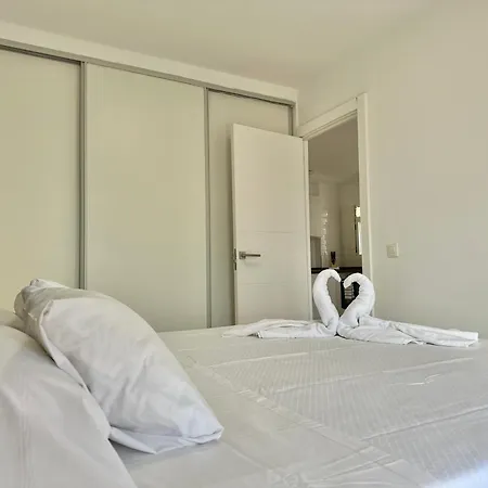 Torres De Yomely - M6g * Арона